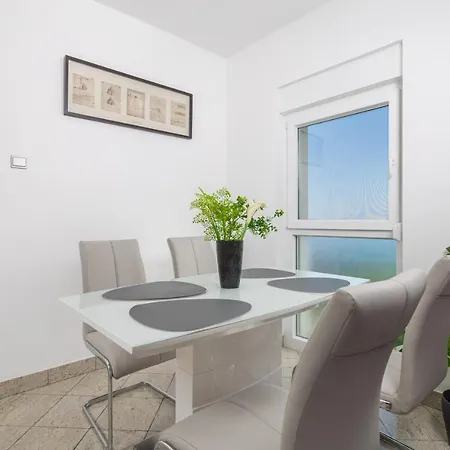 Kvarner View Apartman Kostrena
